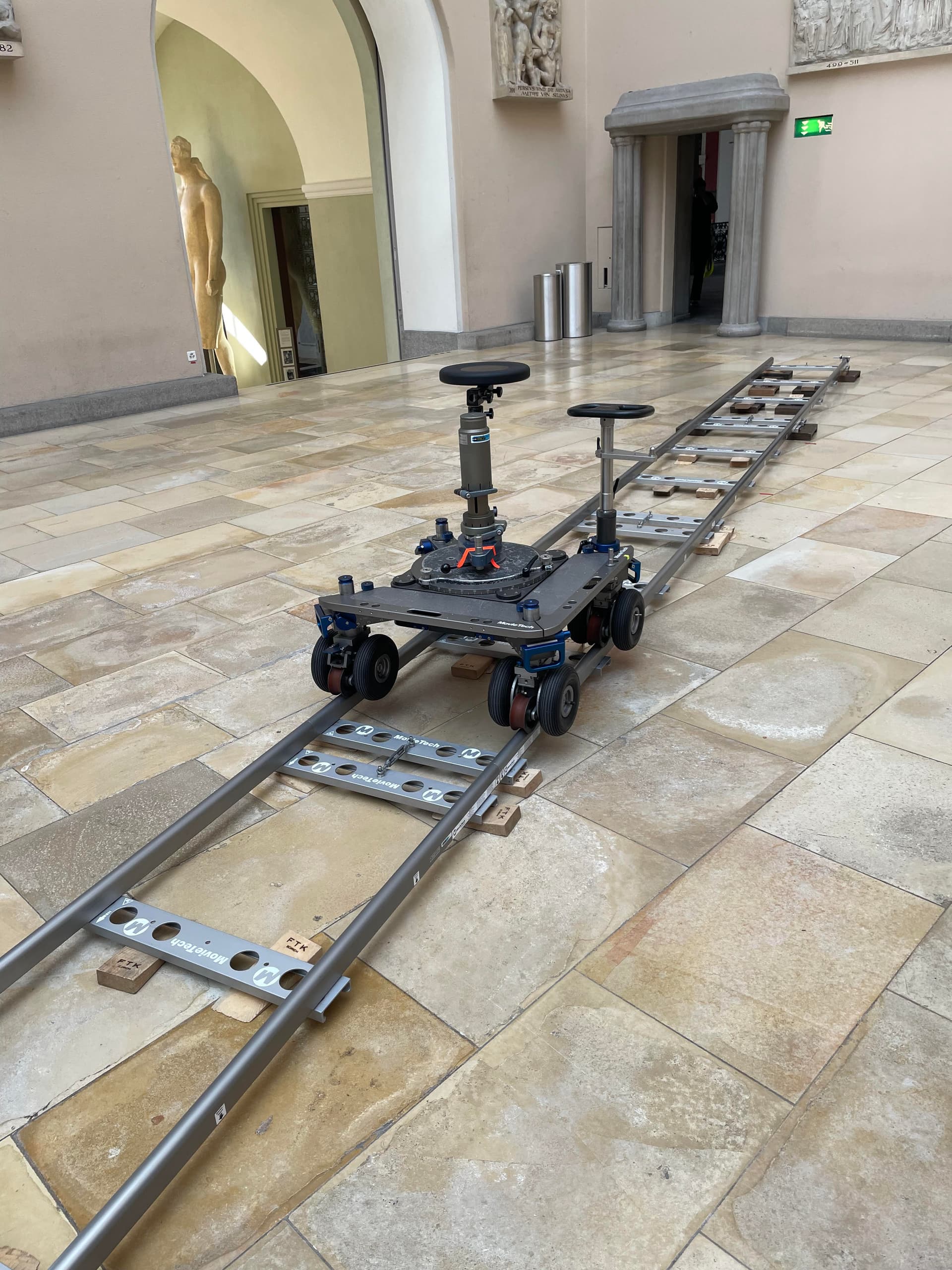 Professional grip equipment